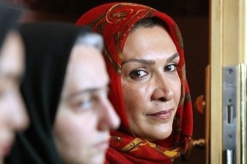 انتقاد تند بازیگر پیشکسوت از سوپر استار شدن فوتبالیست&zwnj;ها/برخی&zwnj;ها با پول یک روزه بازیگر می&zwnj;شوند