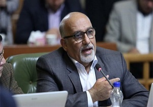 نشت فاضلاب در شهرری/ پاس کاری مردم توسط مسئولان برای حل مشکل
