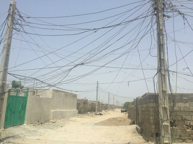 برق ۲ روستای چابهار از شب گذشته تاکنون همچنان قطع است