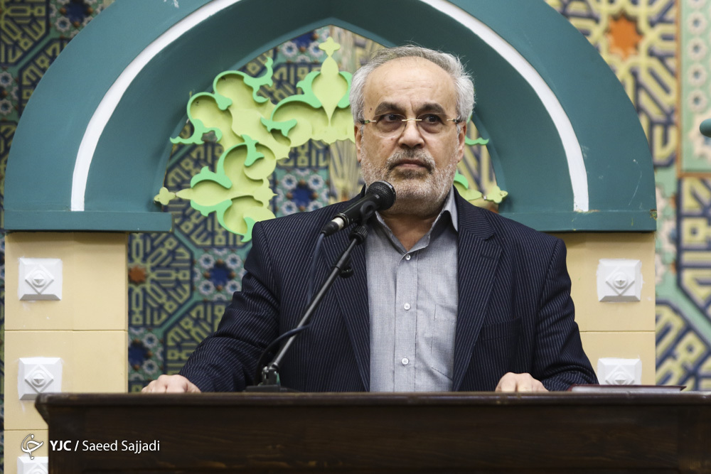 چه کسانی به بزرگداشت جمشید مشایخی آمدند؟ چه کسانی به بزرگداشت جمشید مشایخی آمدند؟