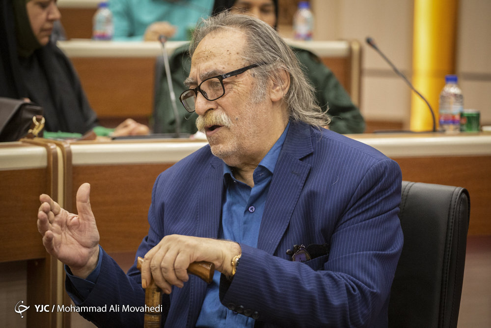 نشست هم&zwnj;اندیشی هنرمندان بسیجی با جانشین بسیج مستضعفین برگزار شد/ شورجه: سینما خاکریزی از دست رفته است
