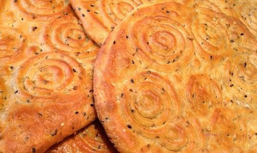 طرز تهیه یک نان صبحانه خوشمزه طرز تهیه یک نان صبحانه خوشمزه