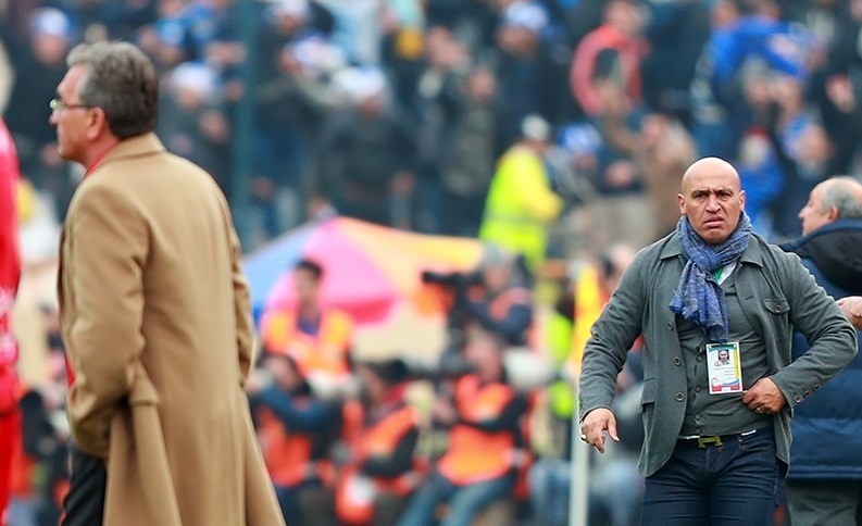 علی منصور بازهم قهرمانی را از پرسپولیس می&zwnj;گیرد؟