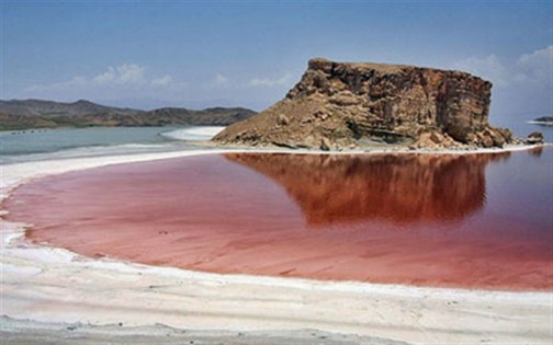 حال و روز نسبتاخوش دریاچه ارومیه به لطف بارش&zwnj;های اخیر