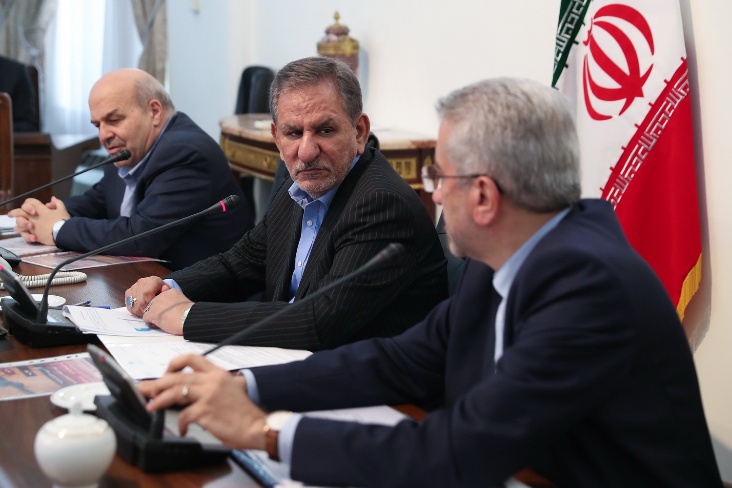 بحران سیل باعث شد جلوگیری از تجاوز به طبیعت جدی گرفته شود/ تقویت تجهیزات سازمان هواشناسی برای بهبود پیش بینی&zwnj;ها ضروری است