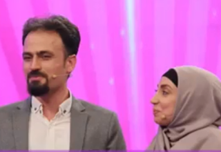 صحبتهای جالب میهمان تلویزیون از مراسم خواستگاری&zwnj;اش/یک ساعت وسط مراسم خوابیدم! + فیلم