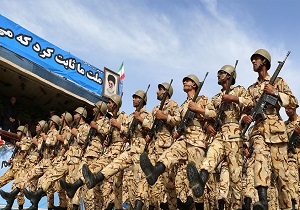 ارتش جمهوری اسلامی همراه سپاه پاسداران است