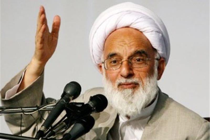 بررسی مباحث فرهنگی استان مرکزی / آیت الله دری:تشکیل قرارگاه فرهنگی در استان مرکزی یک ضرورت اجتماعی