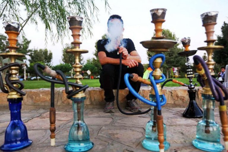 درمان &laquo;زخم معده&raquo; به کمک طب سنتی/ افراد مبتلا به این بیماری چه خوراکی&zwnj;هایی را نباید بخورند؟