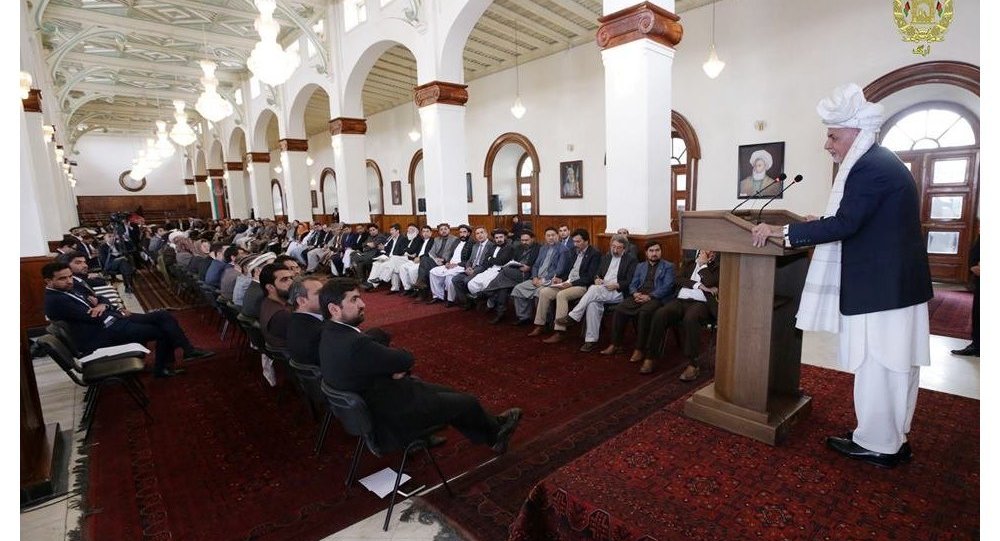 اشرف غنی: طالبان جز گفتگو با دولت راه دیگری برای پایان جنگ ندارند
