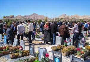 ارایه سند حفره به دارندگان فیش بانک ملی در آرامستان باغ رضوان