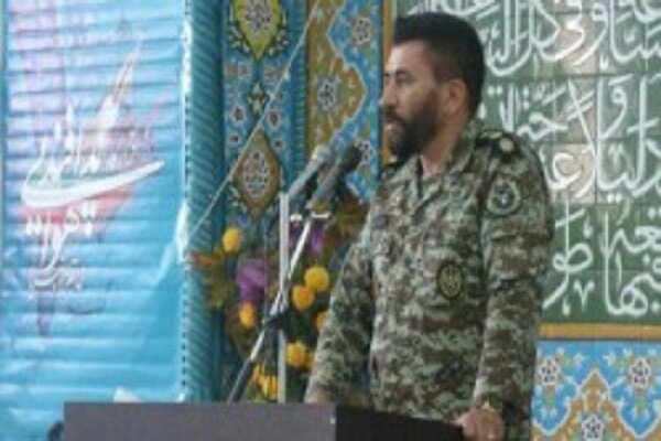 ارتش با تولید امنیت نقش کلیدی خود را در رونق تولید ایفا می‌کند