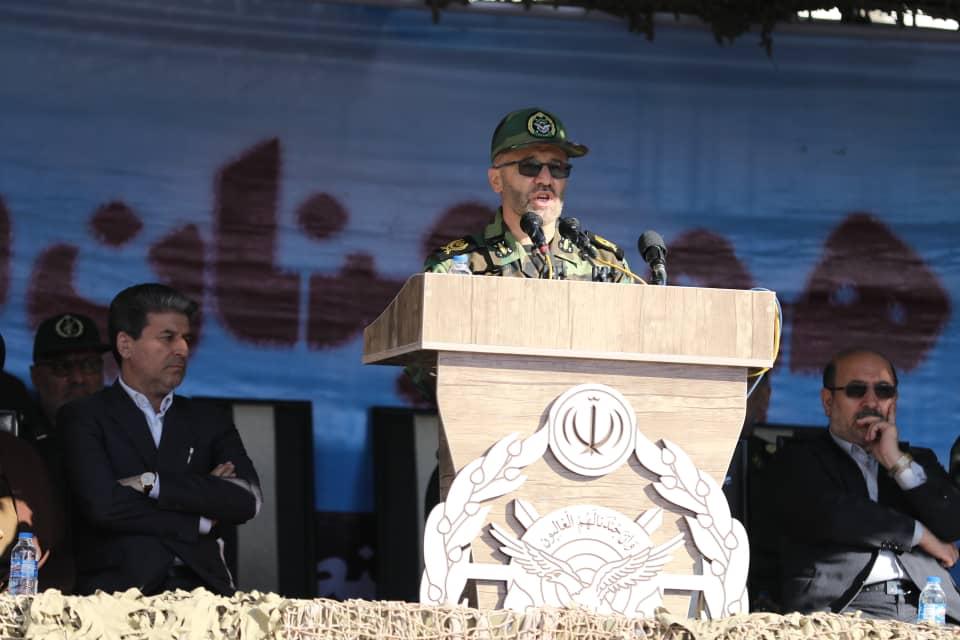 ارتش برای دفاع از حریم ولایت و انقلاب اسلامی آمادگی کامل دارد