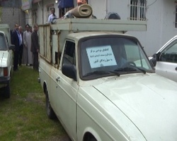 کمک ۷۰ میلیون ریالی  یکی از مناطق رشت برای سیل زدگان