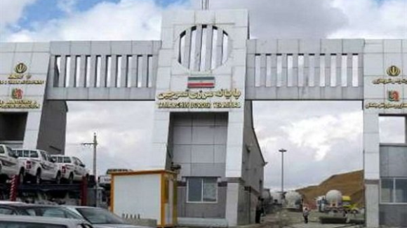 تردد بالغ بر ۲۴ هزار دستگاه کامیون ترانزیتی ورودی و خروجی از پایانه مرزی تمرچین در سال گذشته
