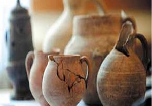 کشف و ضبط ۹۵ قلم شی تاریخی مربوط به عصر آهن
