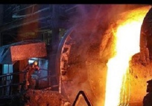 جزئیات حادثه نشست کوره مذاب در دامغان/۲ کارگر روانه بیمارستان شدند