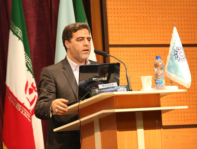 هیچ کشوری نمی&zwnj;تواند نسخه تعلیم و تربیت کشور دیگری را پیاده کند/ ریل گذاری برای بین المللی سازی دانشگاه در سال ۹۸/ تربیت معلم کار آموزش عالی است