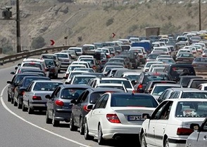 ترافیک سنگین در محورهای اصفهان – تهران و اصفهان – شیراز
