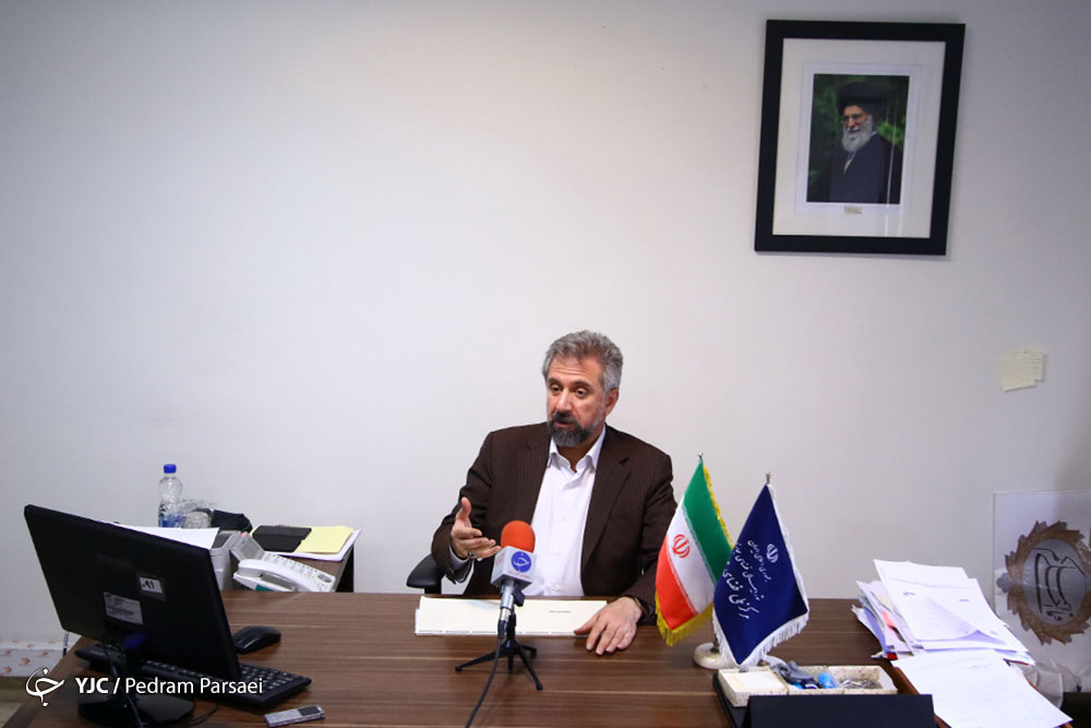 دریافت گزارش آخرین وضعیت هاتگرام و تلگرام طلایی/ به شکستن محاصره دشمن در توییتر نزدیک شدیم/ وزارت ارتباطات وظیفه اصلی شبکه ملی اطلاعات را بر عهده دارد
