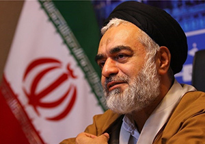 نسل‌های فعلی و آینده باید راه شهدا را طی کنند
