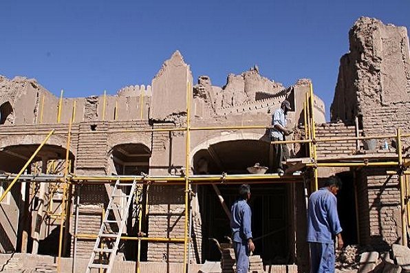 مرمت چهار قلعه  تاریخی در استان کرمان آغاز شد