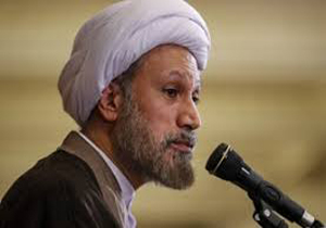 نیروهای مسلح از کار علمی غافل نشوند
