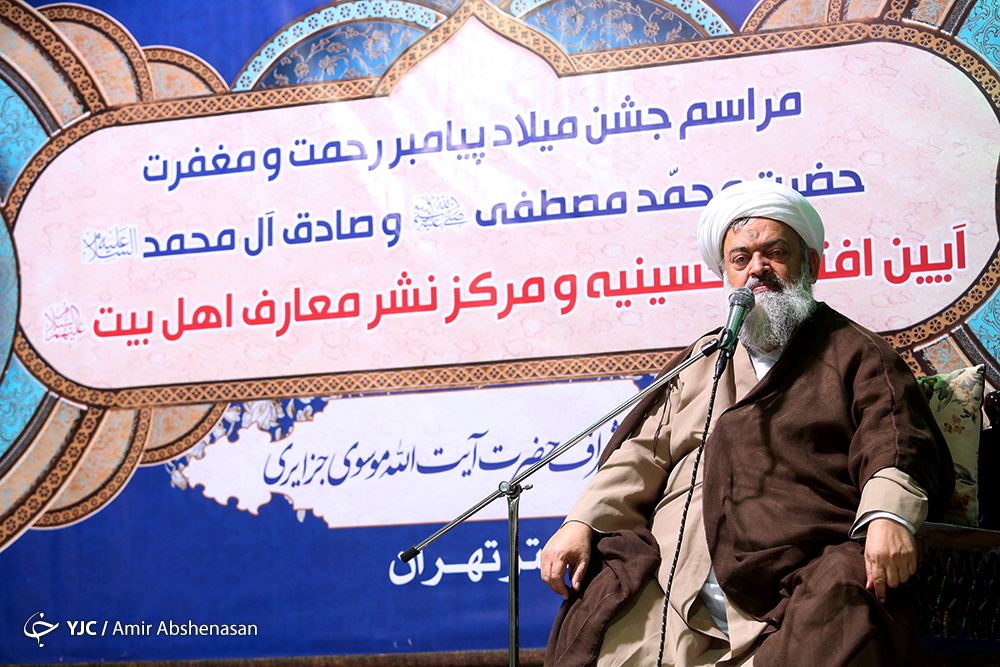 منتظر نیست کسی که عزیزترین عشقش امام زمان (عج) نباشد / نباید امام زمان را به اندازه پدر و مادر دوست داشت!
