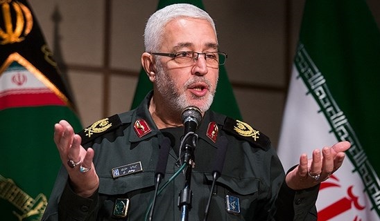 همایش اتحاد و همدلی نیروهای مسلح نشان دهنده اتحاد ارتش و سپاه است همایش اتحاد و همدلی نیروهای مسلح نشان دهنده اتحاد ارتش و سپاه است