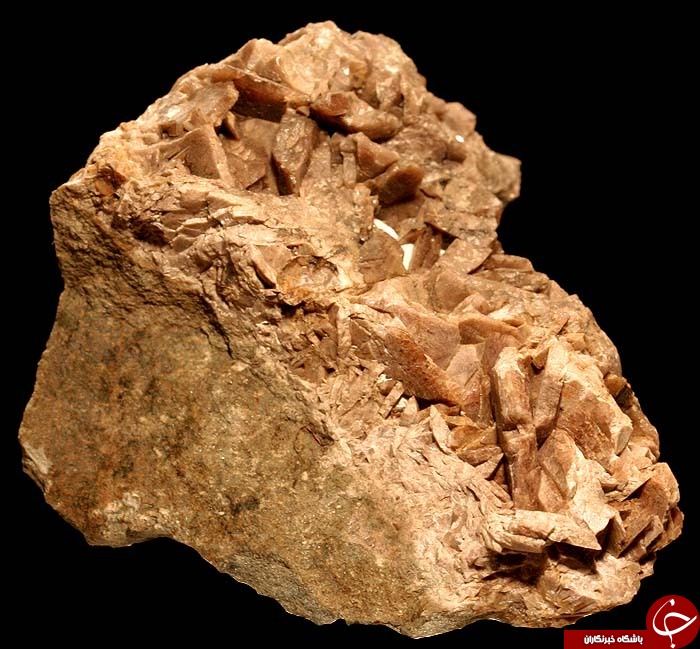 آیا میدانید؛ آکسینیت جواهری چند رنگ است؟! + معرفی خواص سنگ آکسینیت