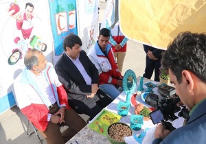 استاندار یزد از پست‌های نوروزی هلال احمر استان بازدید کرد