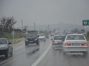 بارش پراکنده باران در محورهای غرب استان اصفهان