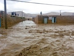 بارش های سیل آسا در لرستان/ دستگاه های امدادی در حال آماده باش