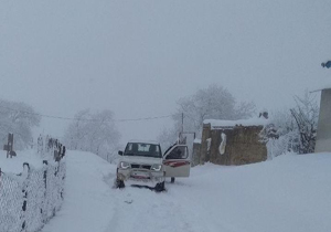 قطع راه ارتباطی ۳۲ روستای کوهرنگ بر اثر بارش‌های بهاری