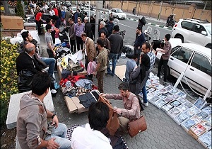 اجرای طرح پاکسازی و ساماندهی سدمعبر و دستفروشان در قم/جمع‌آوری دستفروشان از بوستان‌های سطح شهر در ایام نوروز
