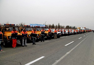 استقرار ۷۲ اکیپ و ۴۰۰ نیروی عملیاتی راهداری در محور‌های سیلابی خوزستان