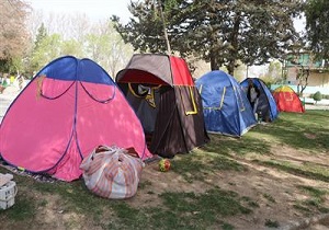 یک هزار ۶۶۶ نفرمسافر نوروزی در پارک&zwnj;های ملت و نسیم در سنندج اسکان داده شدند