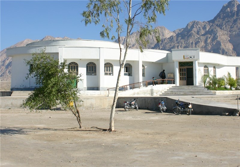 ورود ۶۵۰ هزار مسافر به شهرستان تنگستان