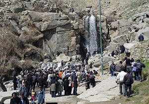 بازدید ۴۶۰ هزار گردشگر از آثار تاریخی استان همدان