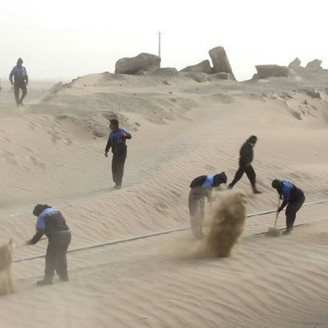 حرکت کند قطار&zwnj;ها در مسیر ریلی شورگز_زاهدان