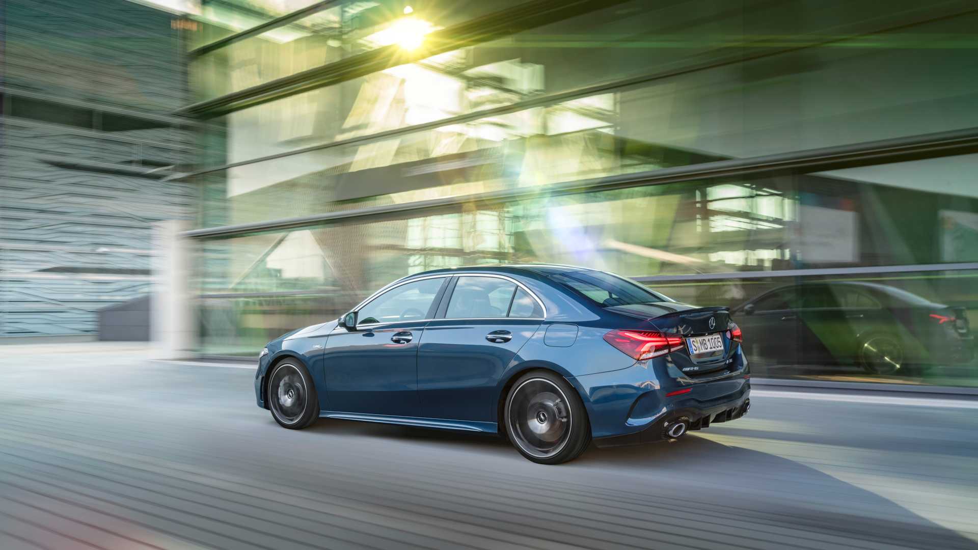 مرسدس A35 AMG سدان معرفی شد +تصاویر