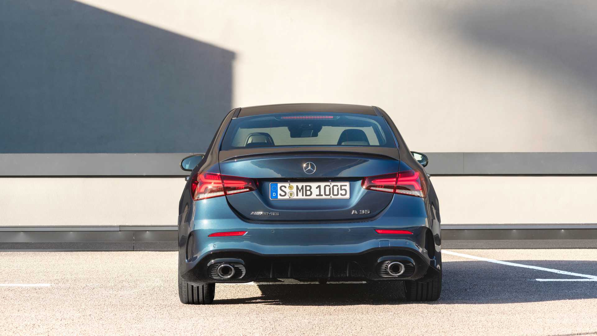 مرسدس A35 AMG سدان معرفی شد +تصاویر