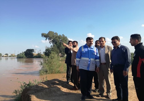 آغاز عملیات ترمیم سیل&zwnj;بند روستاهای بامدژ اهواز/خطری روستاهای بامدژ را تهدید نمی کند