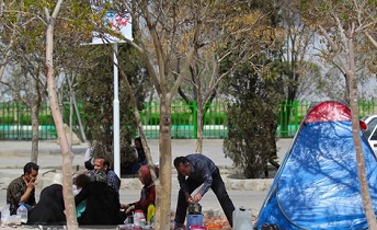 جمع آوری ۳۱۲ چادر مسافران نوروزی اصفهان از سطح شهر