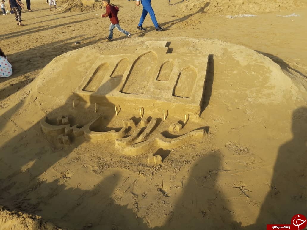 جشنواره مجسمه&zwnj;های شنی در ساحل گناوه+عکس