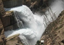 توضیحات معاون عملیات هلال احمر درباره قایق غرق شده با ۵ سرنشین در کارون + فیلم