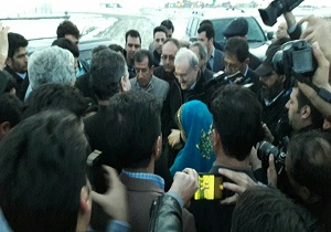 وزیر بهداشت، درمان و آموزش پزشکی وارد شهرستان الیگودرز شد