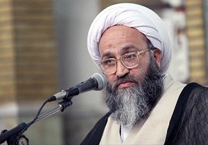 کمک به یکدیگر موجب خوشحالی ائمه اطهار(ع) است / خسارت به سیل زدگان خوزستان پرداخت شود