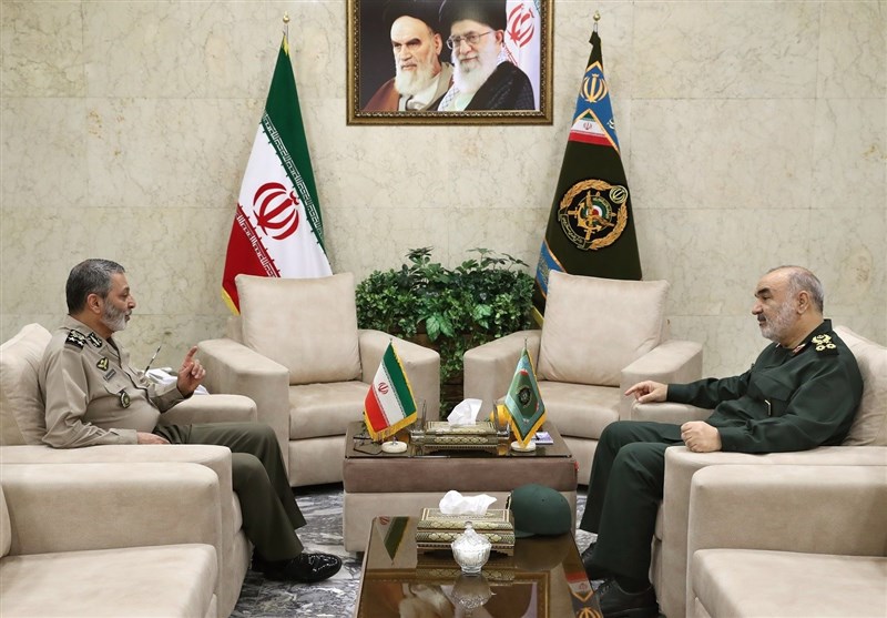 سرلشکر سلامی با فرمانده کل ارتش دیدار و گفت&zwnj;وگو کرد