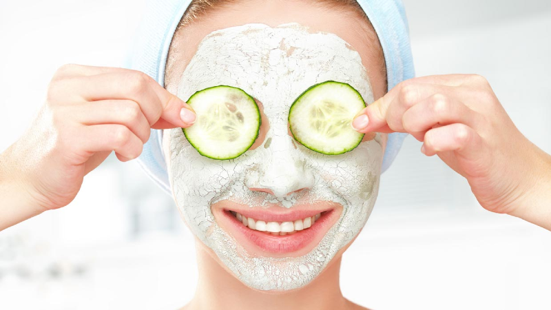 خیار چه تاثیری بر خشکی پوست دارد؟